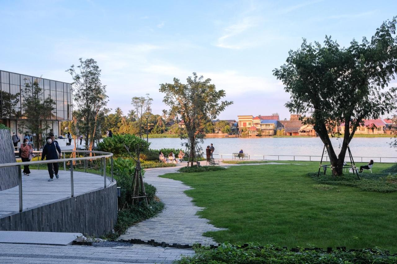 Neera Retreat Hotel Nakhon Pathom Eksteriør billede
